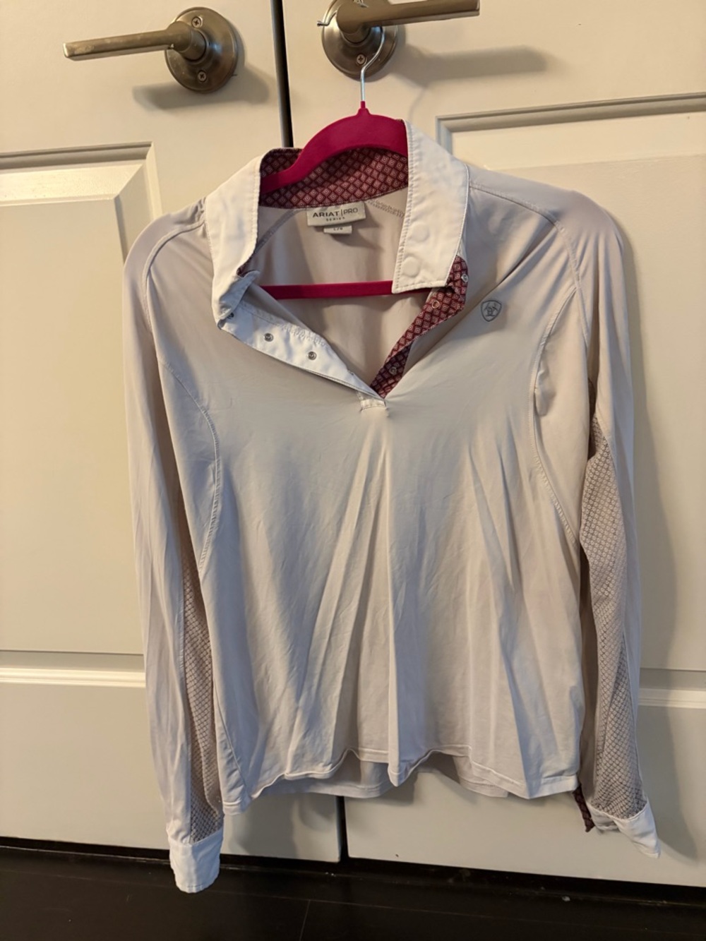 Ariat Pro Series Women’s Long-Sleeve Show shirt, white with Pink Trim, L